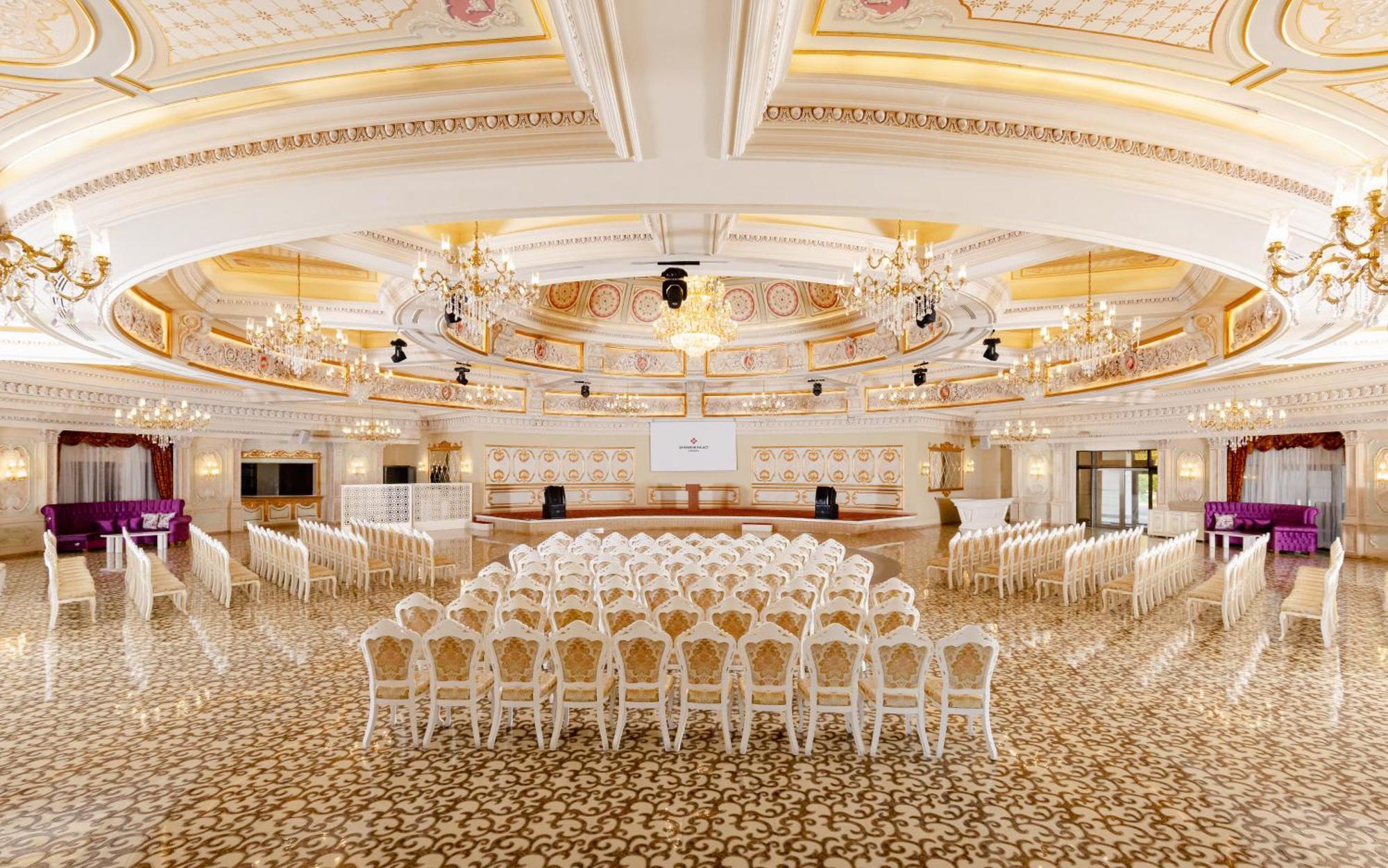 Shamakhi Palace Sharadil Seredil Εξωτερικό φωτογραφία The ballroom